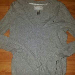 American Eagle lightweight sweater