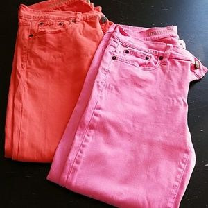 💥Closet CLOSING 💥2 pairs toothpick jeans