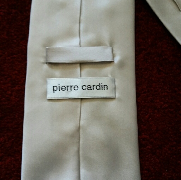 Pierre Cardin Tie - Picture 2 of 4