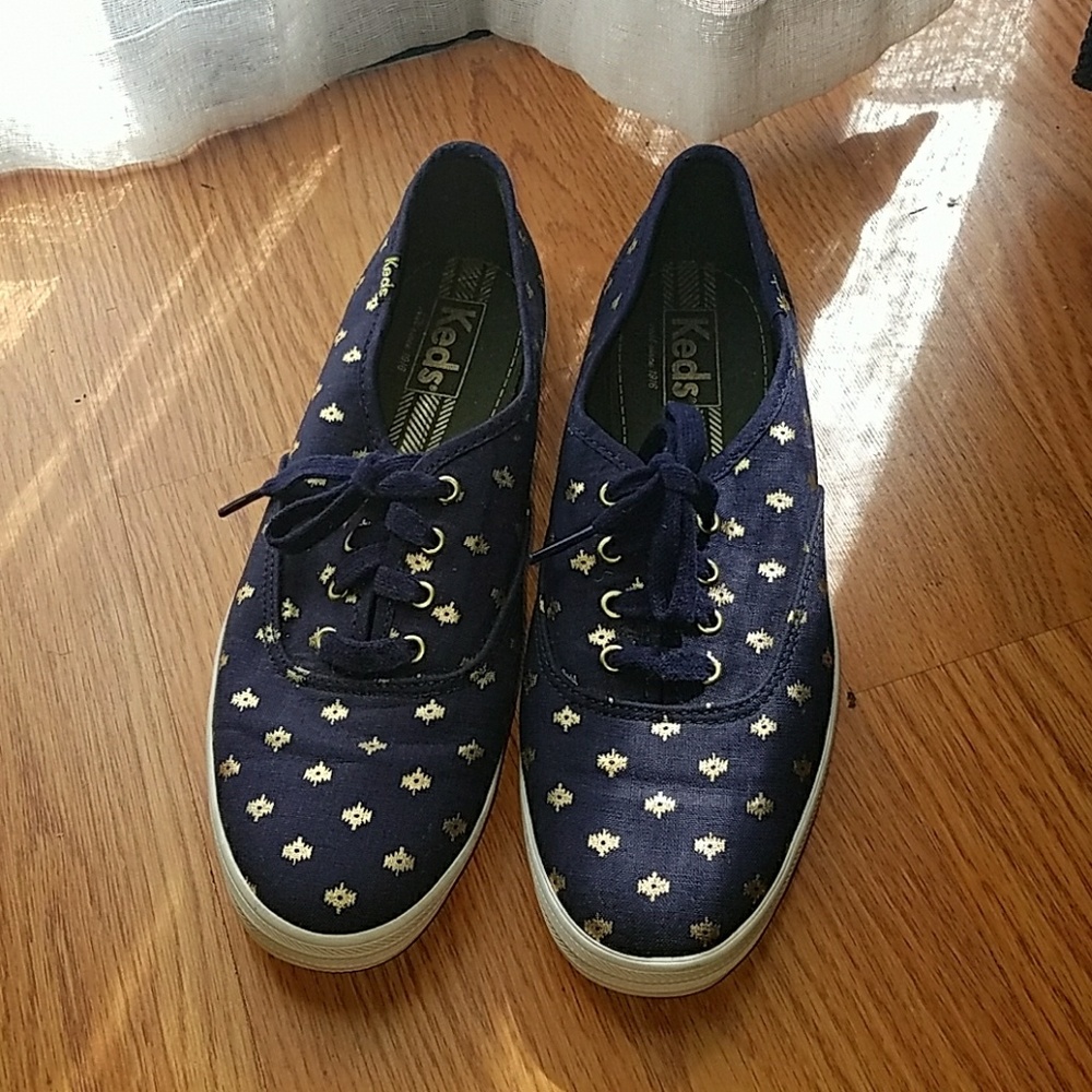Keds sz 8 *NEW markdown price firm*