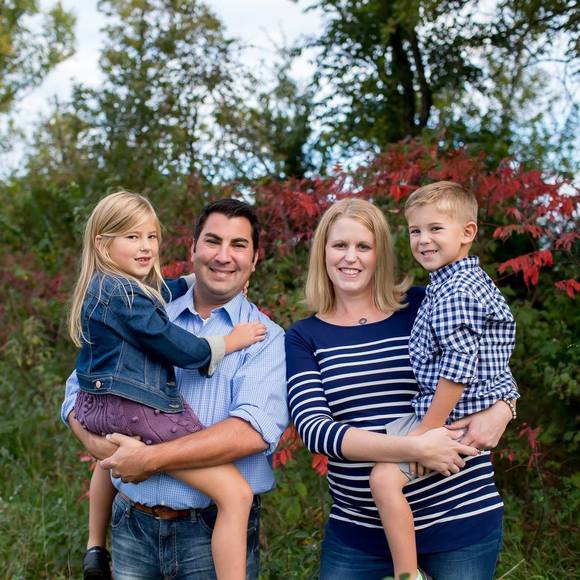 Meet your Posher, Angie - Picture 1 of 1