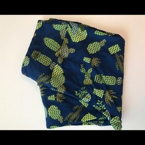 Lularoe cacti leggings