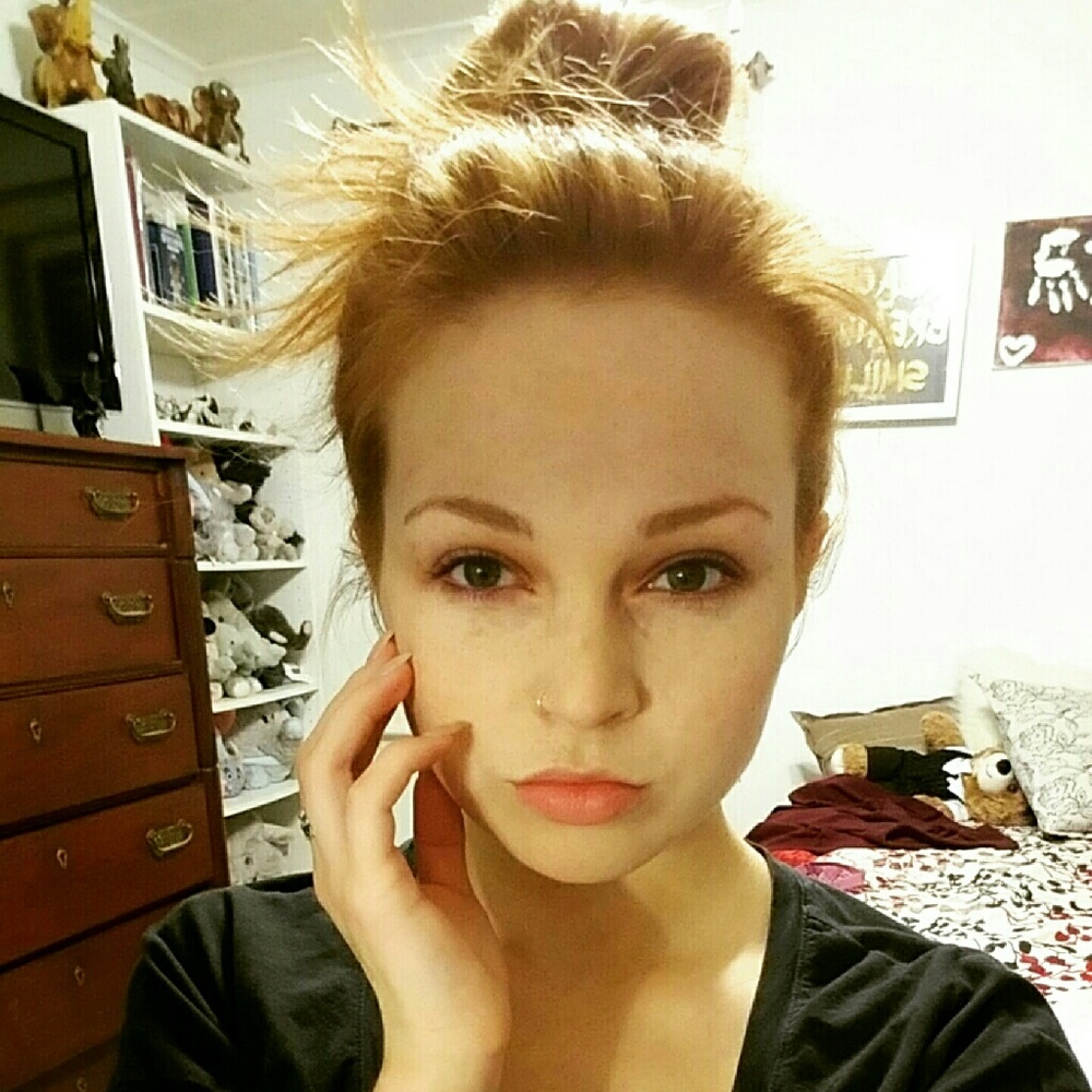 Meet your Posher, Victoria