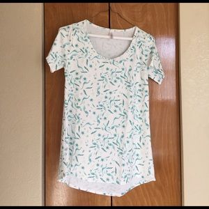 LuLaRoe Perfect T
