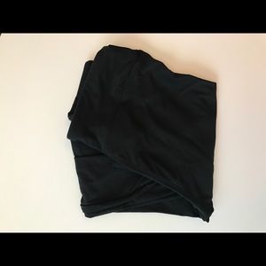 TWEEN Lularoe leggings - solid black