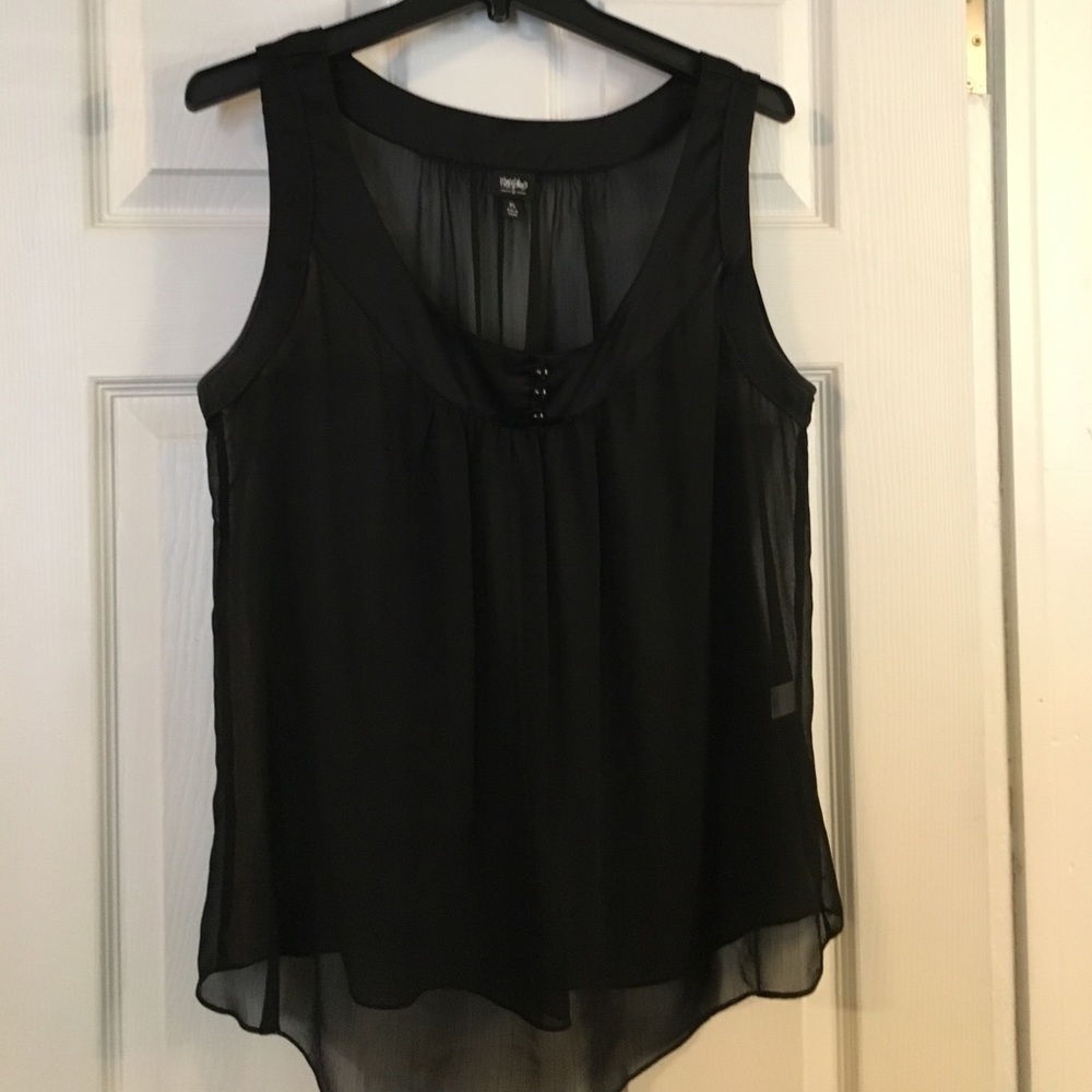 Black sheet top