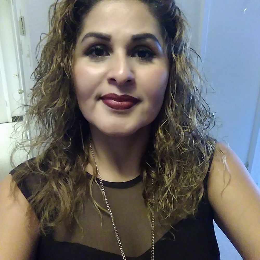 Meet your Posher, Maria