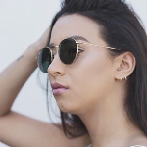 (On hold) Ray-ban round metal
