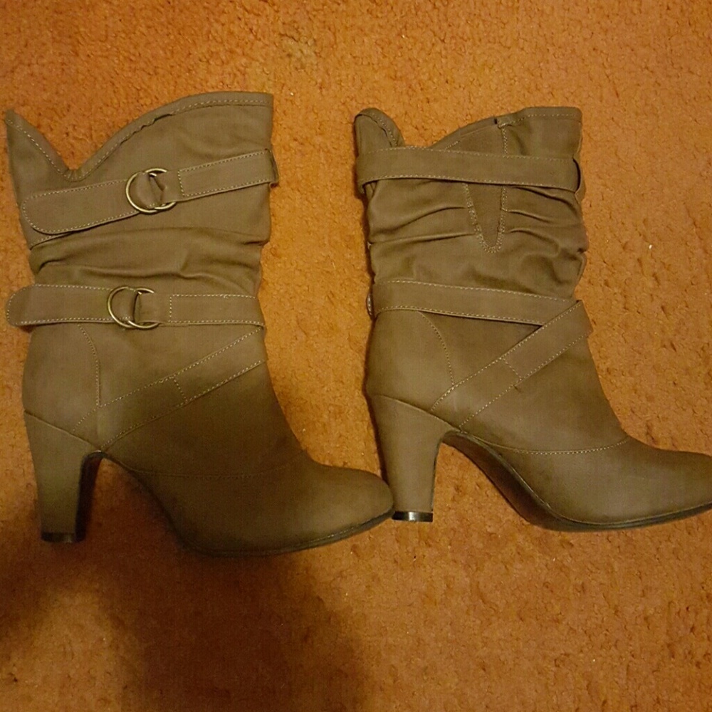 Twisted + wide width extended calf heeled boots