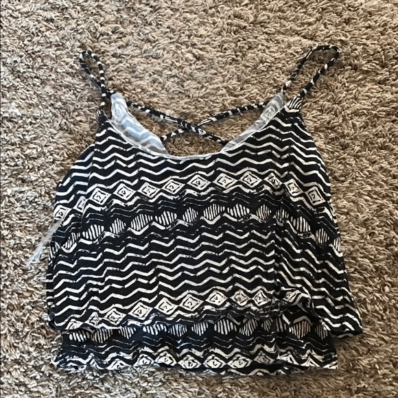 crop top - Picture 1 of 1