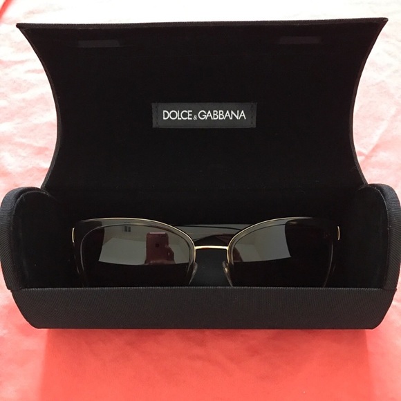 DOLCE & GABANNA Sunglasses. Like New! main image 3