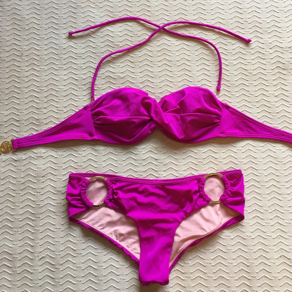 SALE!!! NWOT Victoria's Secret Bikini Set 32B