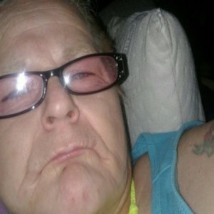 Meet your Posher, Henrietta