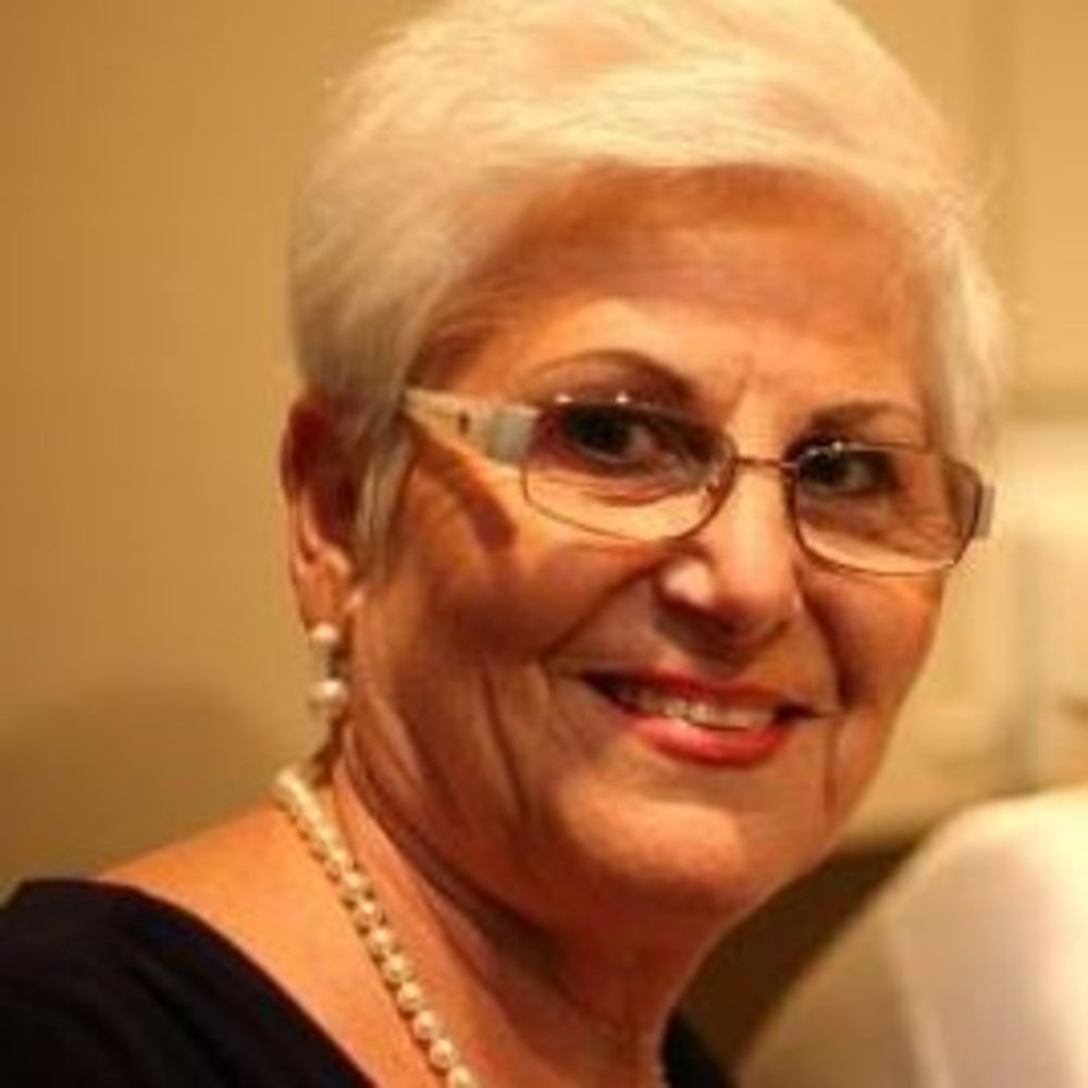 Meet your Posher, Sheila