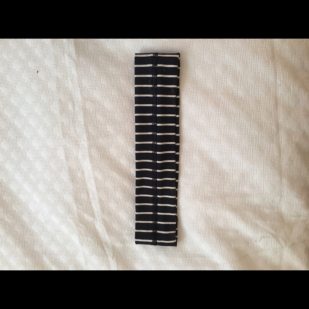 Lulu lemon headband