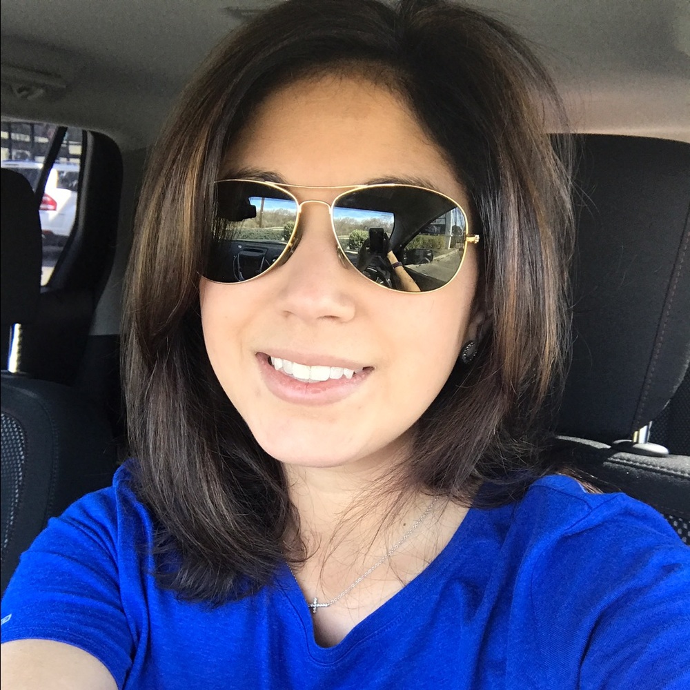 Meet your Posher, Victoria