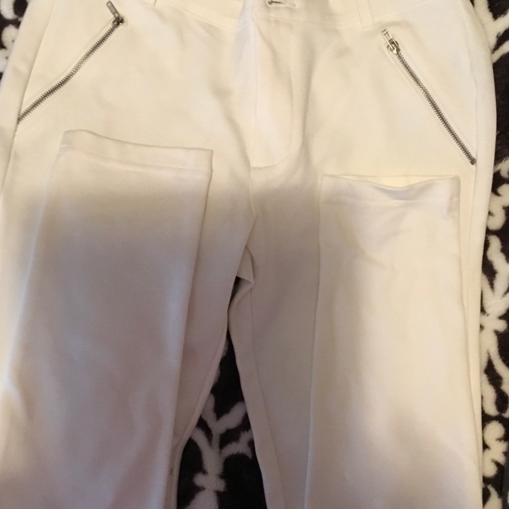Skinny pants