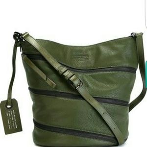 Marc by Marc Jacobs serpentine bucket bag