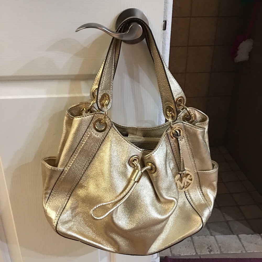 Michael Kors stunning gold handbag