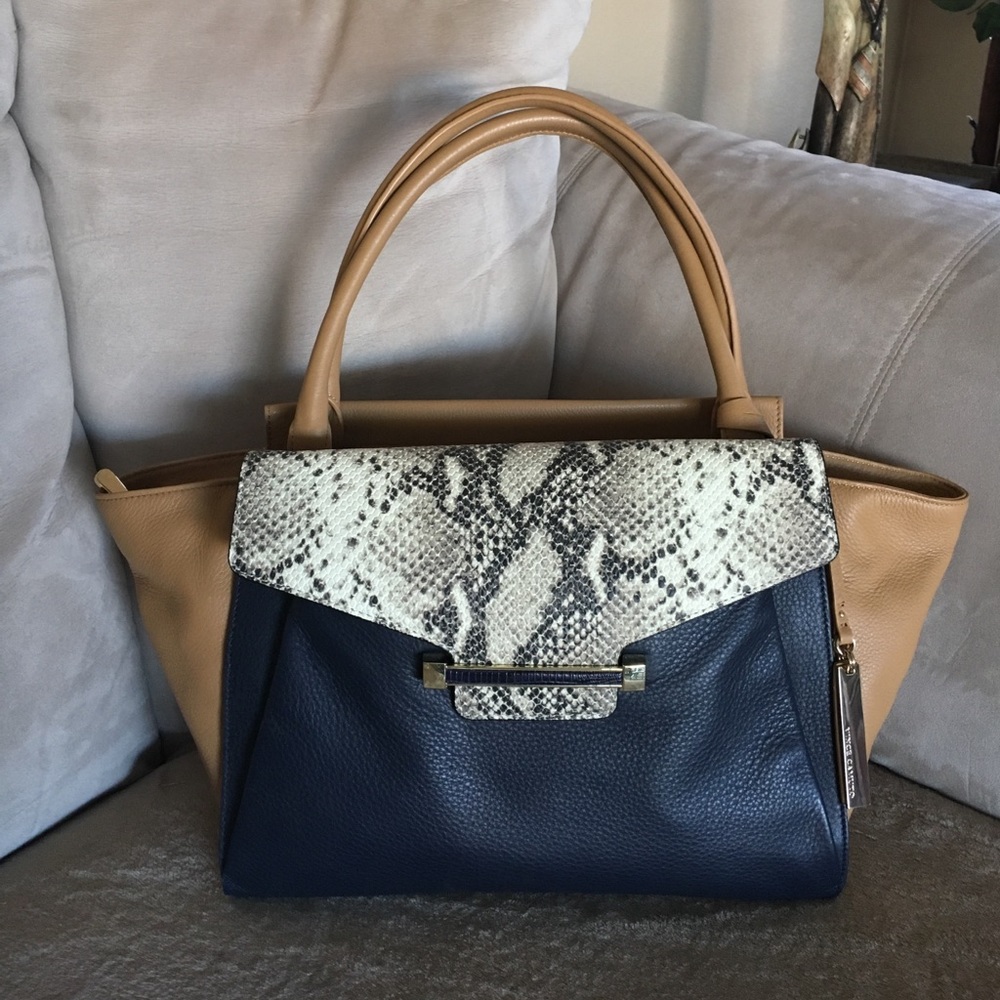 Vince Camuto