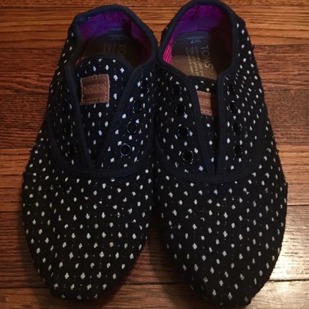 TOMS