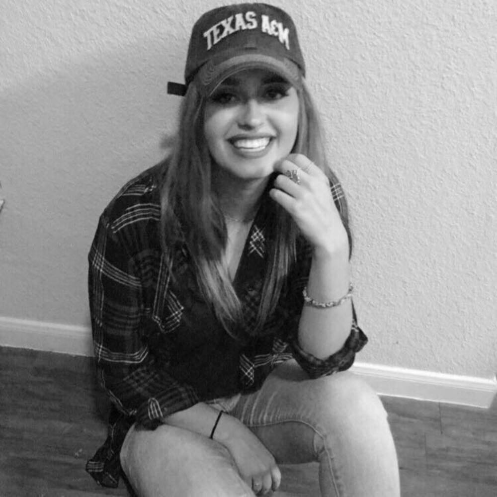 Meet your Posher, Kelsea