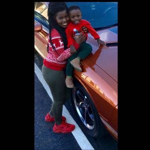 Meet your Posher, Latisha