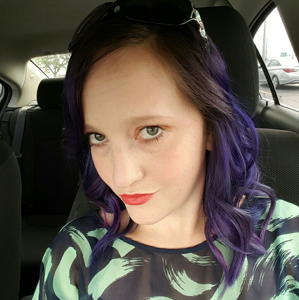 Meet your Posher, Jessica