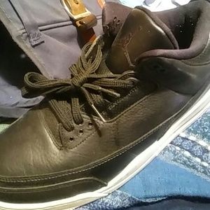 Jordan 3s