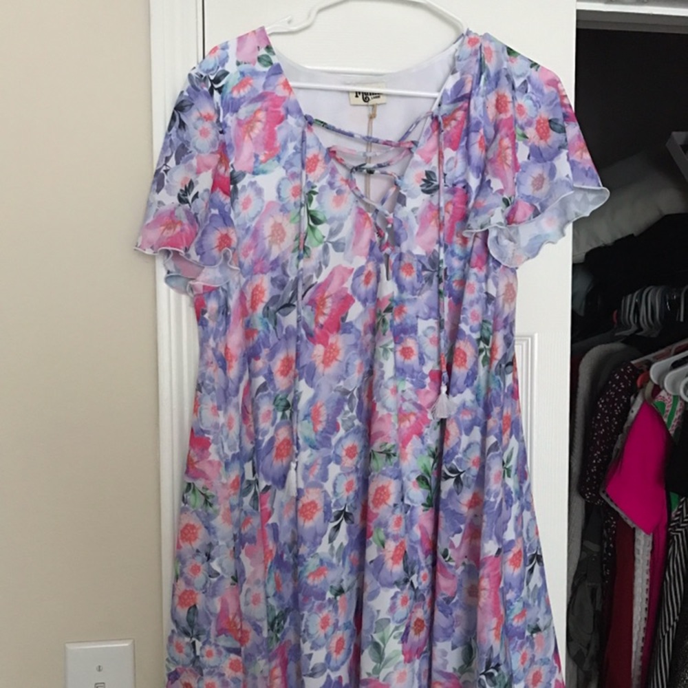 NWT poppy daze Sz L Kylie