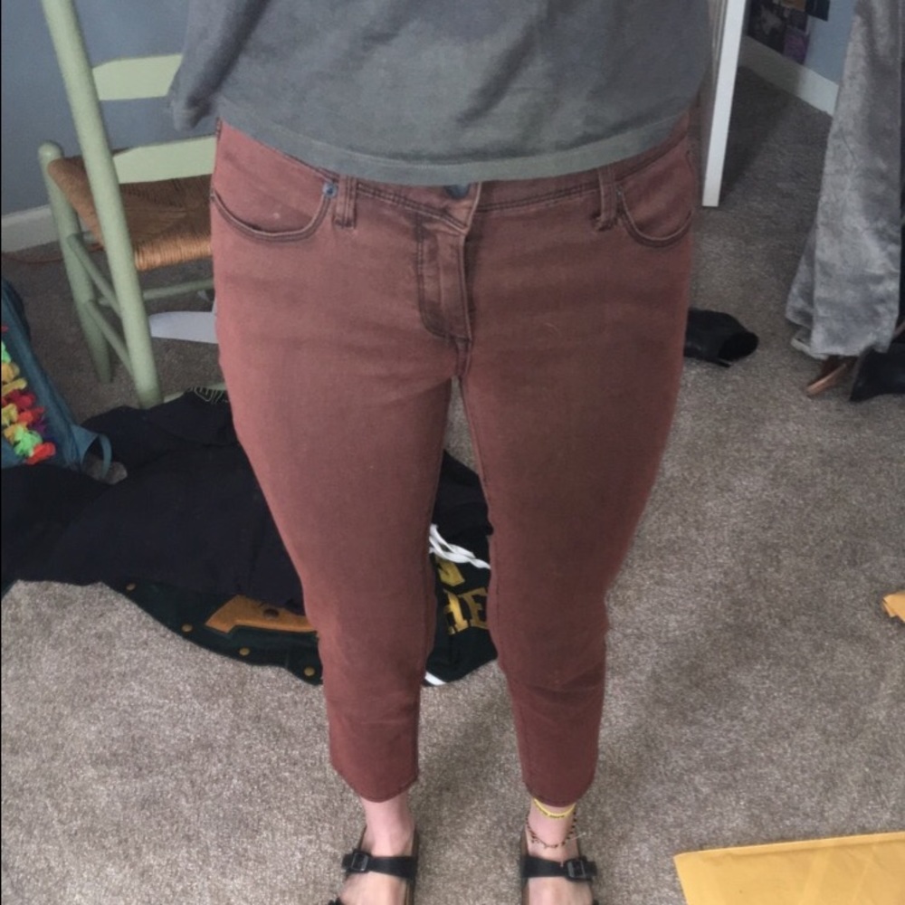 BASICALLY NEW Free People Maroon Jeans !!!