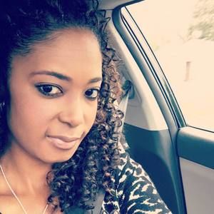 Meet your Posher, Sharonda