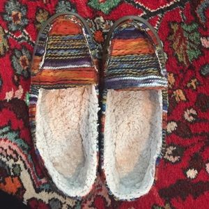 Women's Sanuk Shoes with Fleece Lining