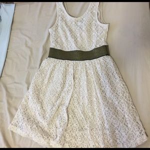 White lace dress