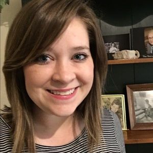 Meet your Posher, Leslie