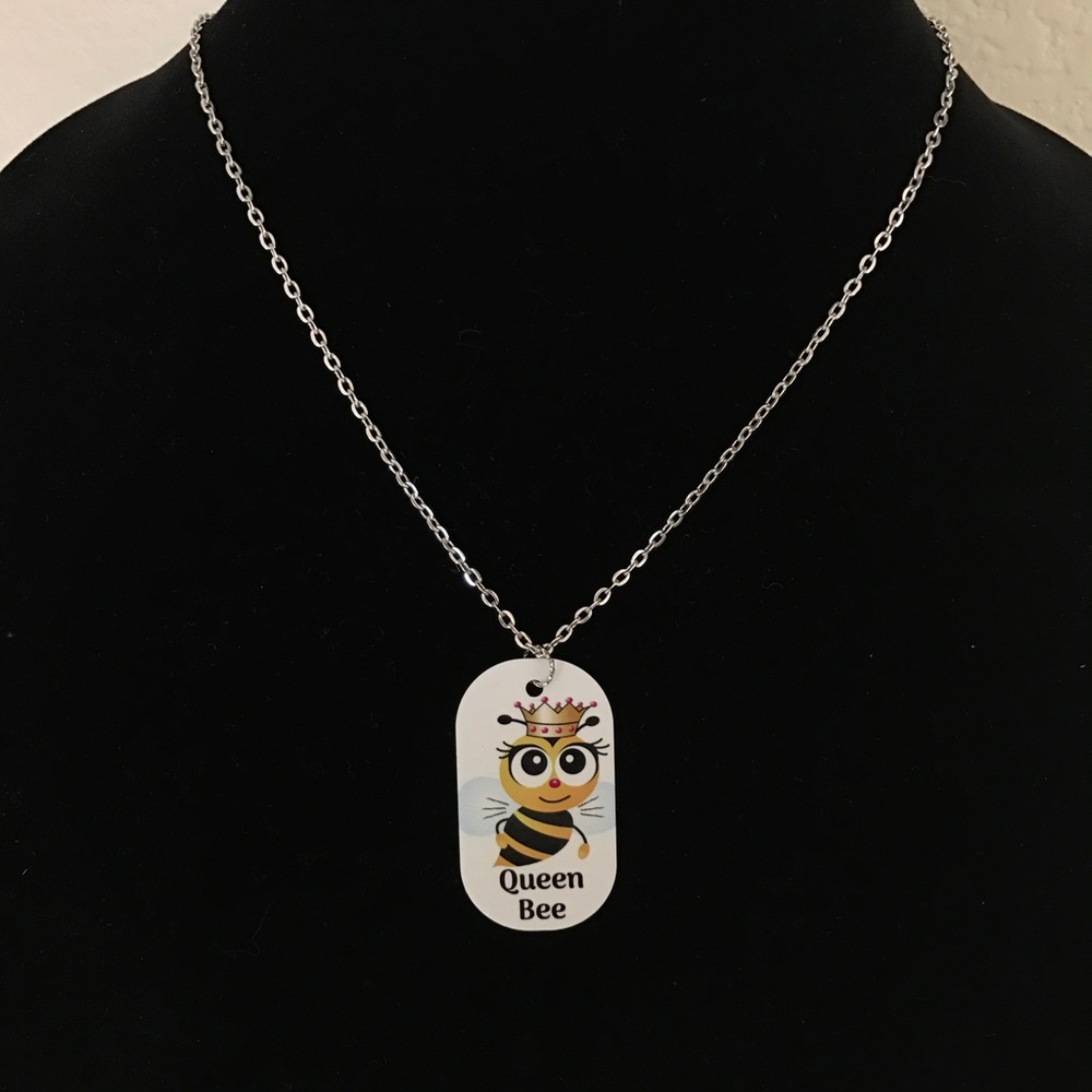 Dog tag style necklace