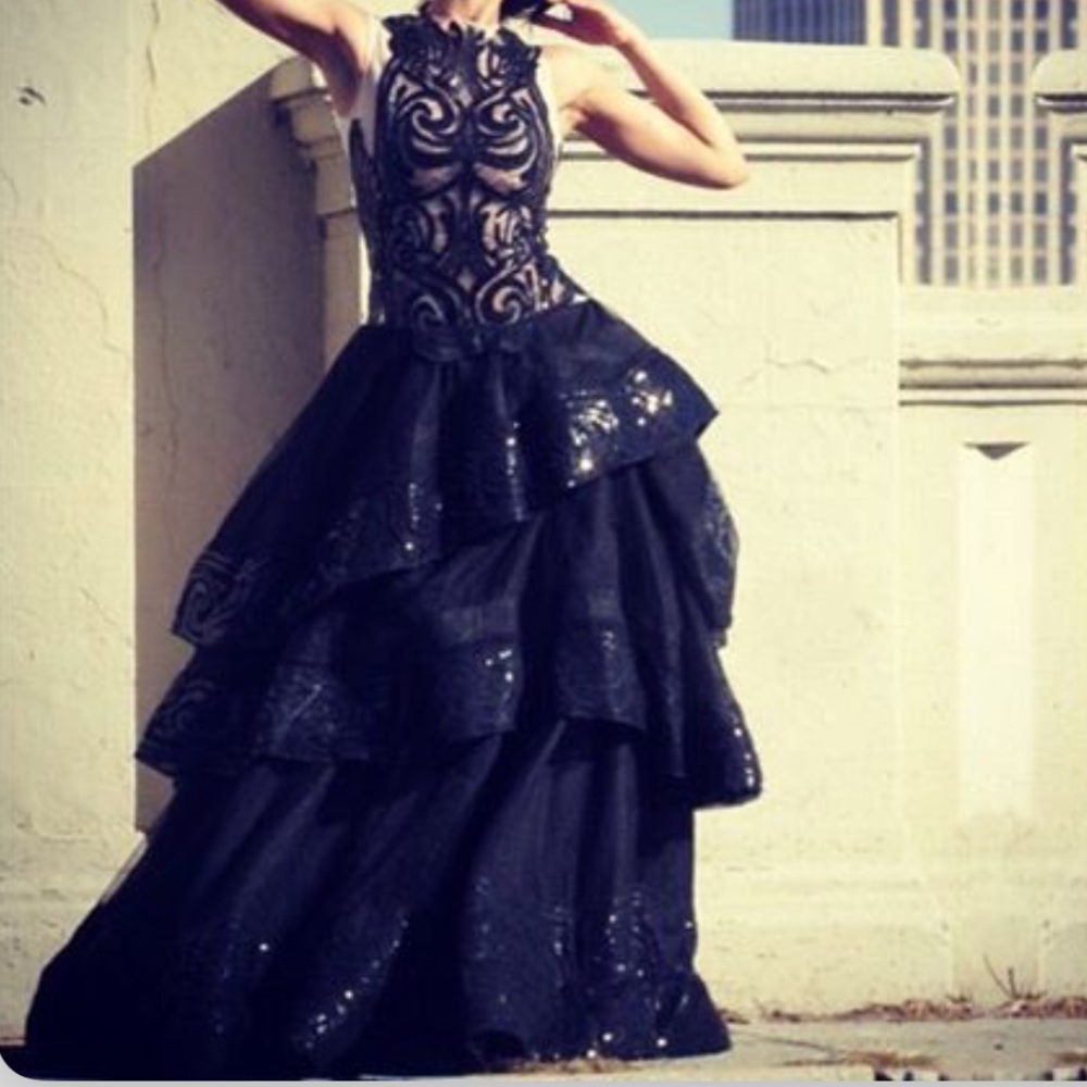 Black wedding/prom dress