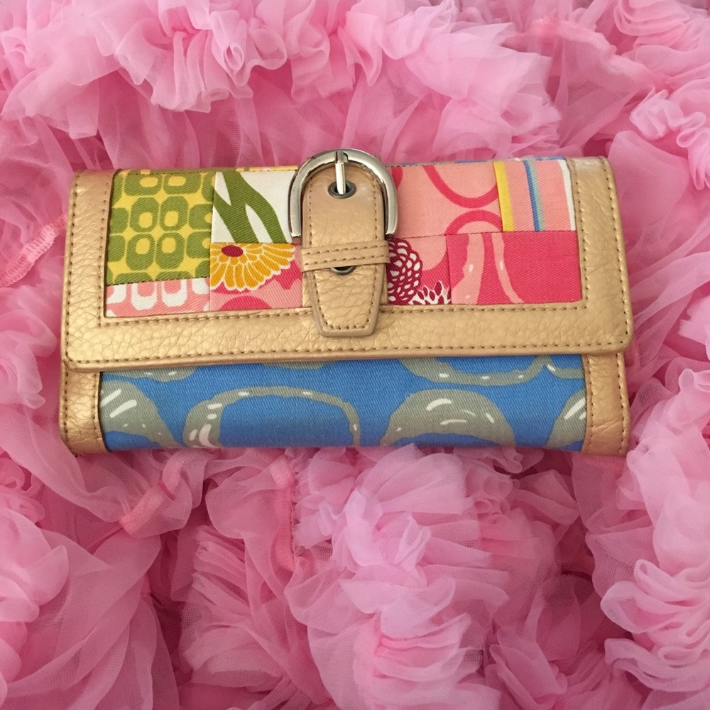 Coach wallet