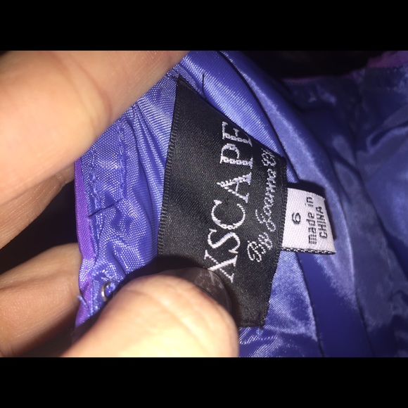 Cute Purple Frilly Dress - Picture 4 of 4