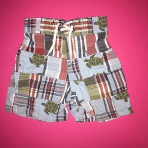 Gymboree turtle shorts. Like new. 6-12mo.