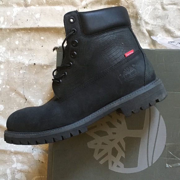 Timberland x Supreme