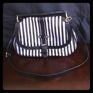 SOLD**Henri Bendel Large Cross body