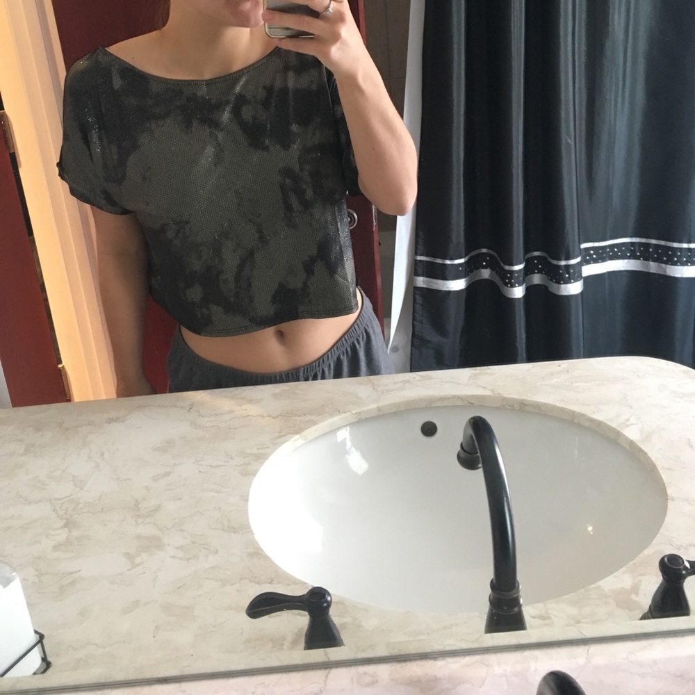 Metallic crop top!