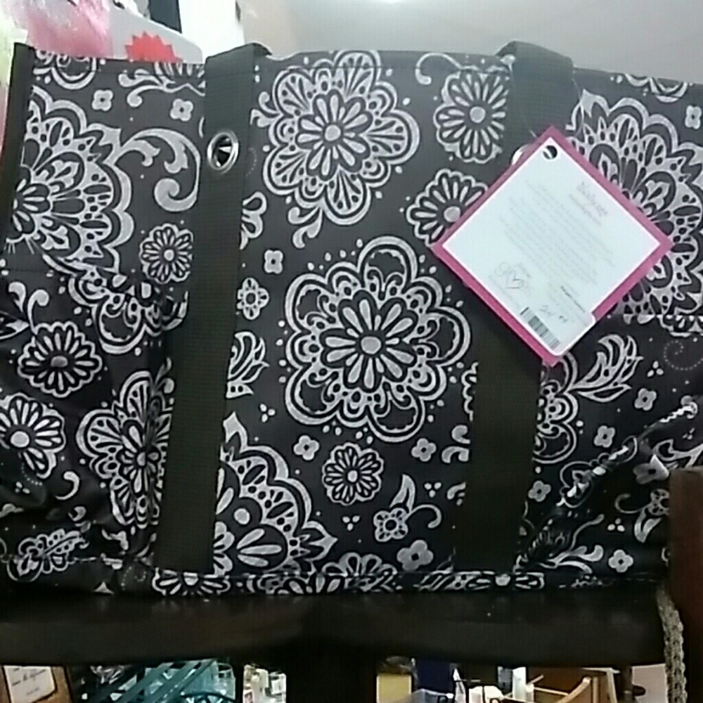 Thirty one bags 15.5 by 6.5