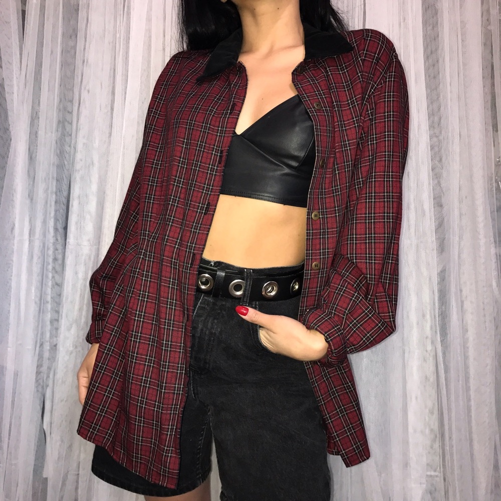 BOYFRIENDS' PLAID BUTTON UP