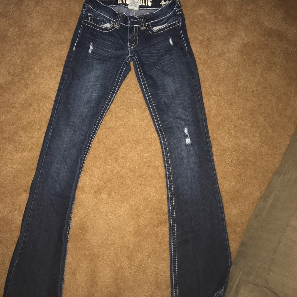 Hydrologic jeans