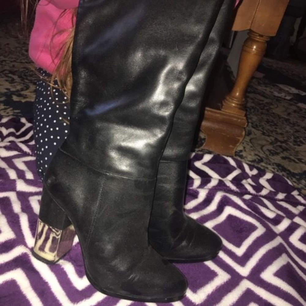 Steve Madden leather boots!
