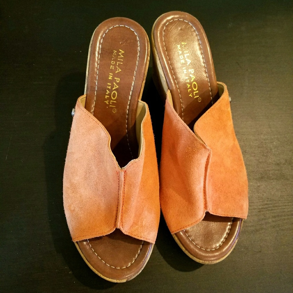 Leather sandal, slip on