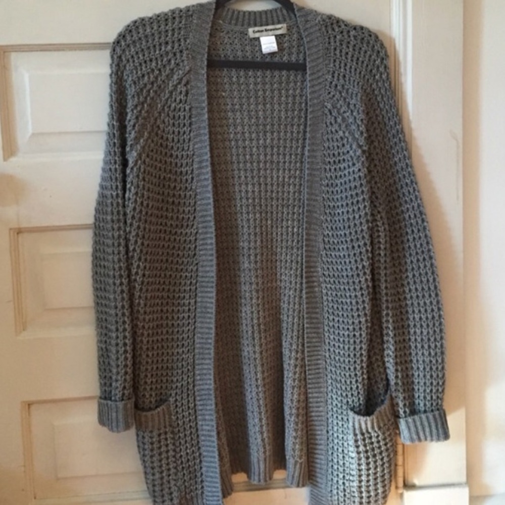 Chunky grey sweater!