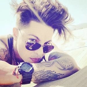 Meet your Posher, Ari